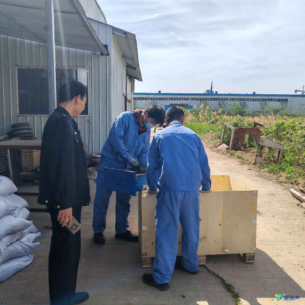 安阳市生态环境局文峰分局扎实推进涉VOC企业活性炭更换工作